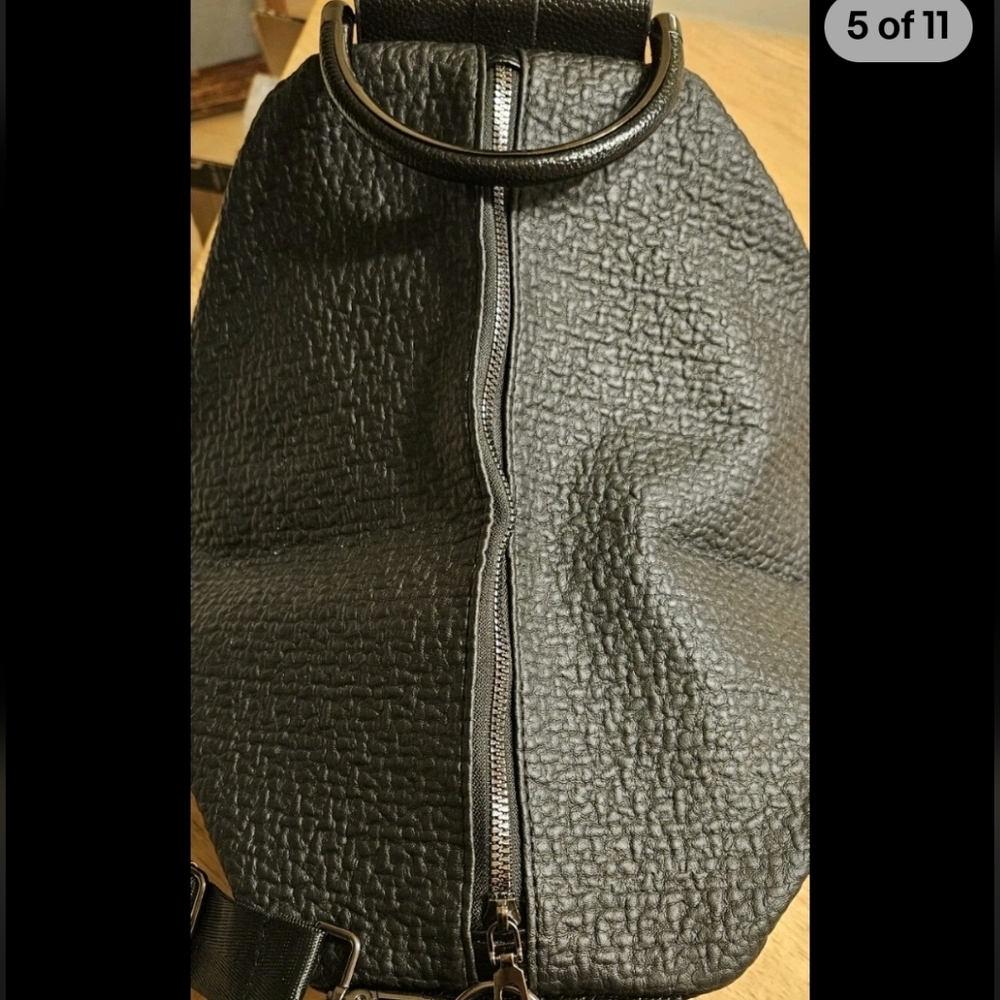 New Jingpin Black Multifunctional Backpack Crossbody Duffle FauxLeather - Picture 5 of 12
